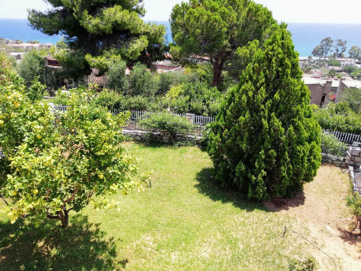 Gythio Seaside Villa Dimitrios - Panoramic View Exterior photo